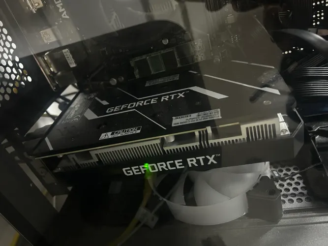 RTX 3050 6GB GALAX OTIMO ESTADO