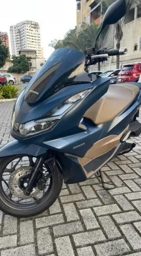 Pcx dlx 2024