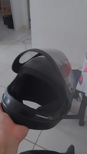 Capacete