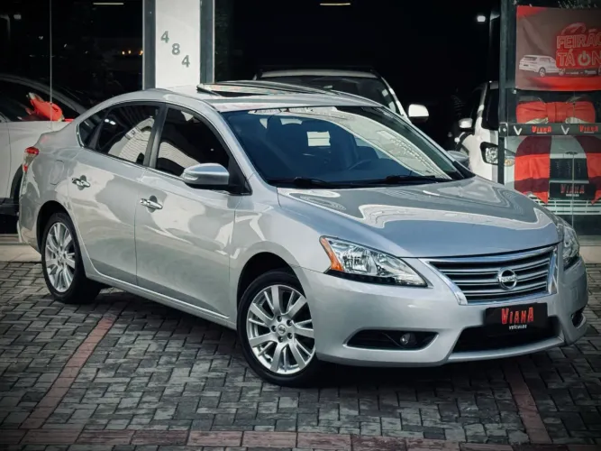 Nissan Sentra SL 2.0/ 2.0 Flex Fuel 16V Aut. 2016