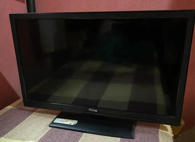 Tv monitor Philco (VENDO OU TROCO)