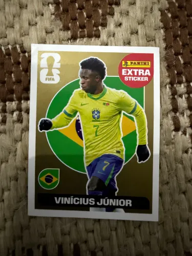 Figurinha Vini. Jr. Legend Ouro