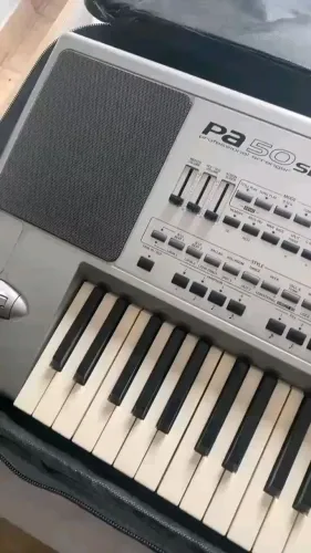 Korg pa50 conservado 