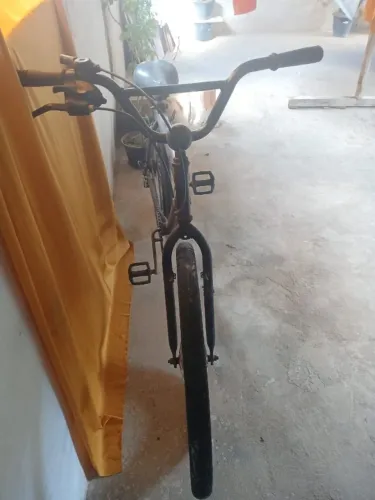 Bicicleta preta 