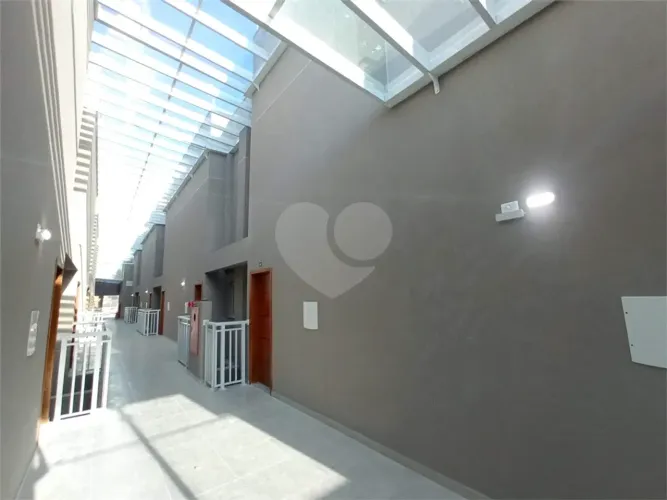 Condomínio com 2 quartos à venda em Vila mazzei - SP