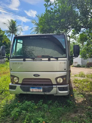 Vendo Ford cargo 816 Extra