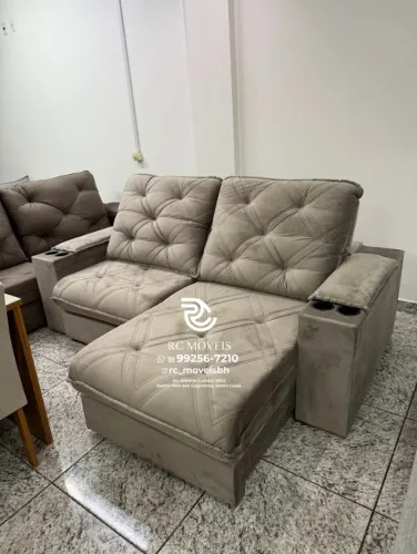 Sofá Retrátil Luxo com Molas + Porta Copos