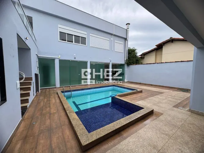 Casa 4 quartos Independente Alto Padrão com Piscina, Sauna e Área Gourmet