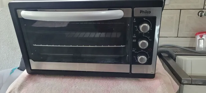 Vendo Forno Philco .