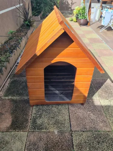 VENDO CASINHA PARA CACHORRO AREA EXTRRNA E INTERNA