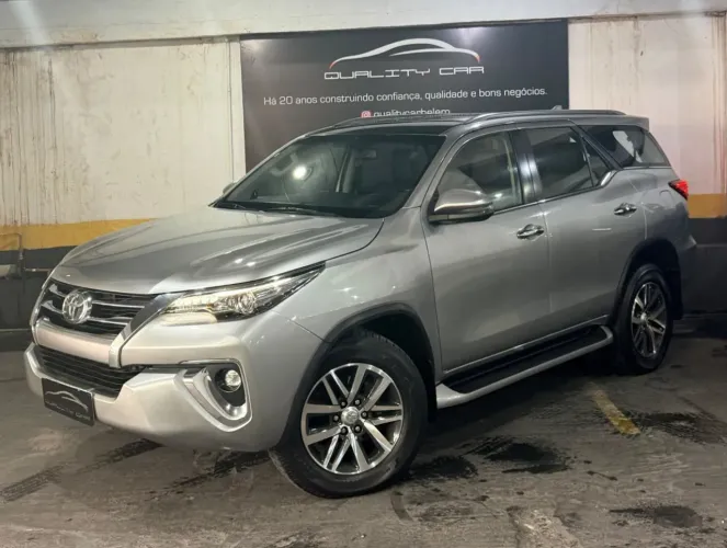 Toyota Hilux SW4 SRX 4X4 2.8 TDI 16V Dies. Aut. 2020