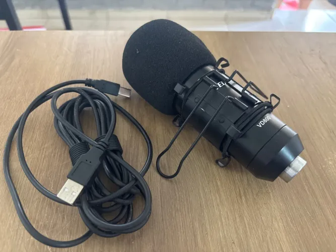Microfone condensador VEDO: VD 800