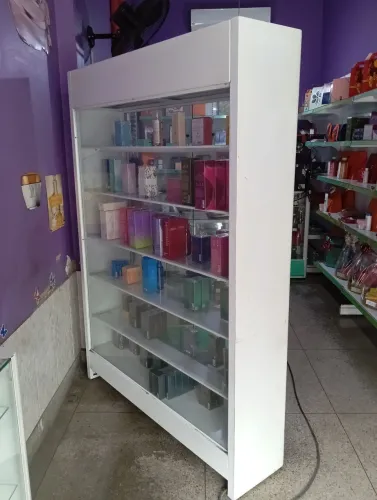 Vitrine aço esmaltado usada excelente estado 