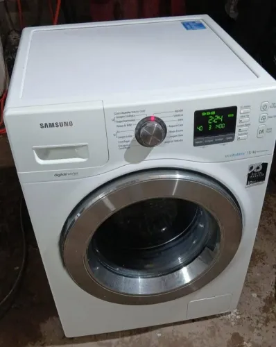Máquina de lavar Samsung semi nova