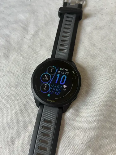 Garmin Forerunner 165