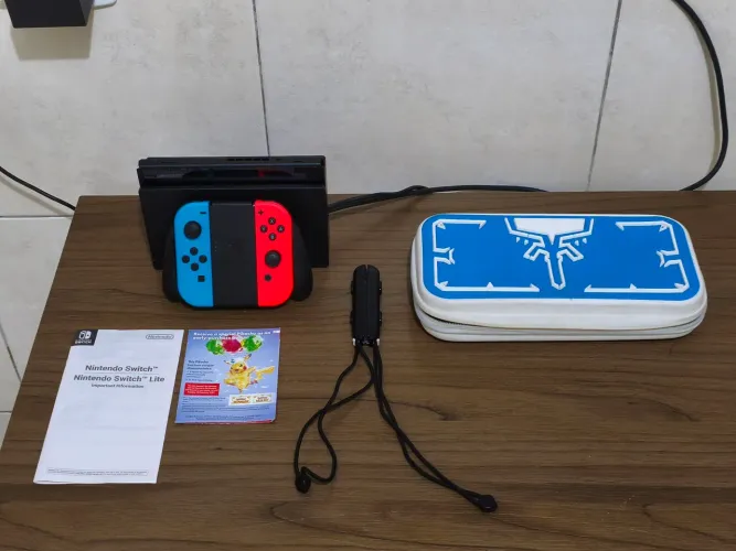 NINTENDO SWITCH V2 DESBLOQUEADO COM CARTÃO DE 128GB