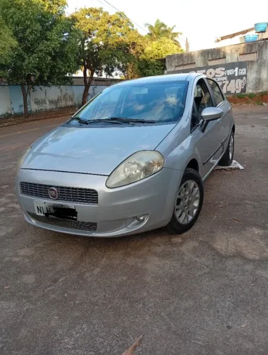 Fiat Punto ELX 1.4 Fire Flex 8V 5P 2010