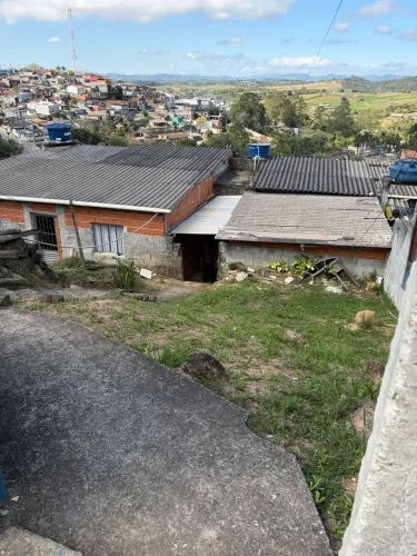 Casa 2 cômodos em Biritiba Mirim