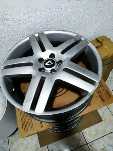 Rodas Aro 18 Long Beach, Tala 6, 5x100 Sem Pneus (não Envio)