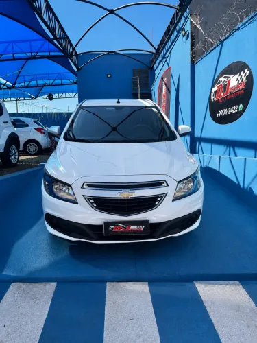 Chevrolet Onix Hatch LT 1.4 8V Flex Power Mec. 4P 2015
