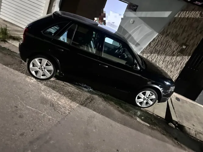 Volkswagen Gol Geração IV Titan 1.0 8V Total Flex Mec. 4P 2010