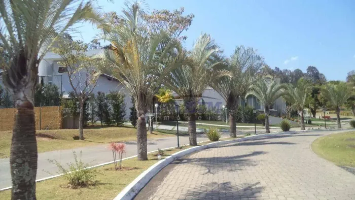 Terreno à venda, 800 m² - Condomínio Jardim Europa - Vinhedo/SP
