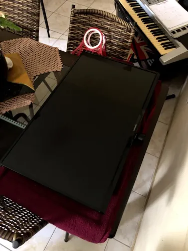 TV LED PHILIPS 32" 