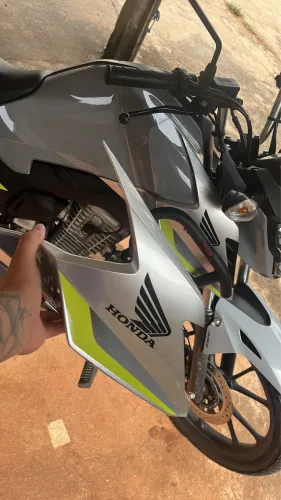 Carenagem lateral(direita) cg Titan 160, 2026