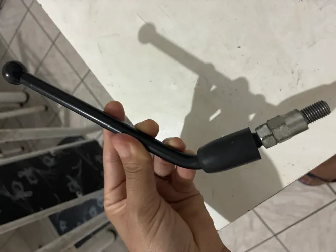 FERRO DO RETROVISOR ORIGINAL 50,00/ FAN,TITAN, START, CB?