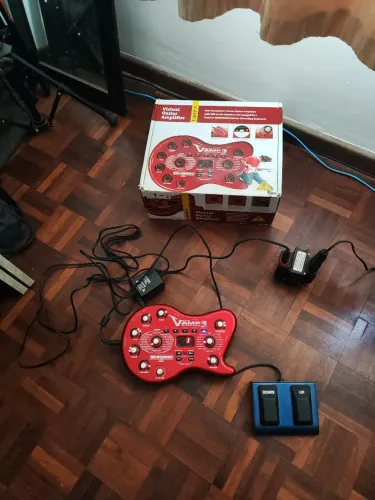 Pedaleira V-Amp 3 com Footswitch 