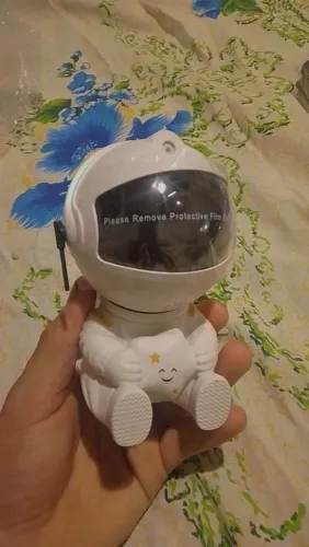 Vendo projetor astronauta