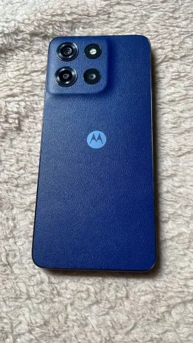 Moto G15 Azul escuro 4GB ram 128GB memória