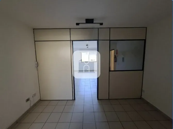 Sala para locação no bairro Brasil
