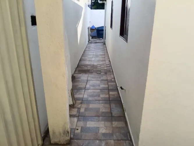 Casa confortável,solta, arejada
