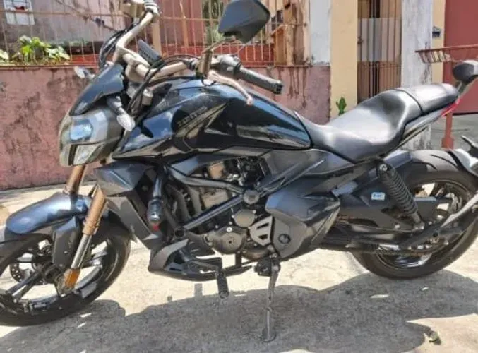Zontes V310 - Baixa KM, Impecável