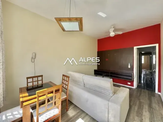 LINDO APARTAMENTO MOBILIADO PARA LOCAÇÃO NO ALTO!