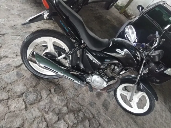 Vendo essa fan 2010 no preço mais informações *39