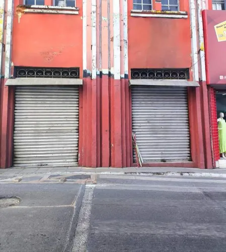 Ponto comercial com 1 banheiro, 70m² no bairro Centro.