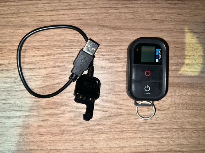Controle Original GoPro Smart Remote + Carregador Original | Perfeito Estado