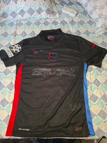 Camisa Barcelona x Travis Scott Cactus Jack 24/25 - Modelo jogador