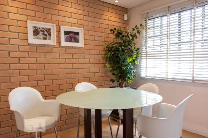 Casa à Venda - Pinheiros, 5 Quartos, 150 m2