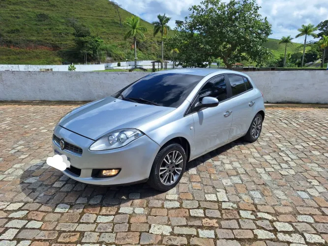 Fiat Bravo Essence 1.8 Flex 16V 5P 2014