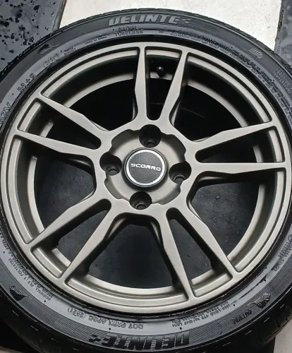 Scorro S237 aro 15 furação 4x100 c pneus 195/50