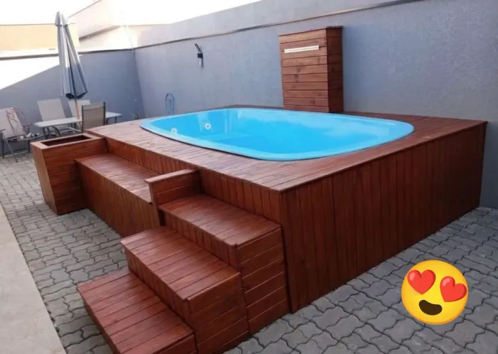 Piscina Deck Calor chegando 