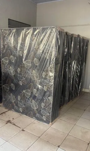 Cama box casal e solteiro (novo)