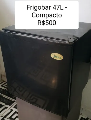 Frigobar 47L - Compacto - Funcionando bem