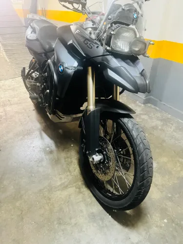 GS800