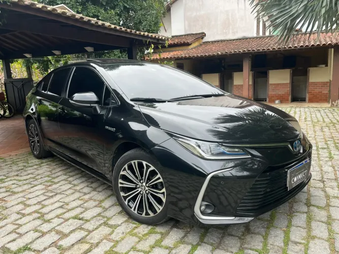 Toyota Corolla Altis Prem. Hybrid 1.8 Flex AUT 2023