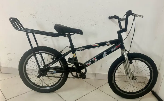 BMX aro 20 - 06 a 10 anos