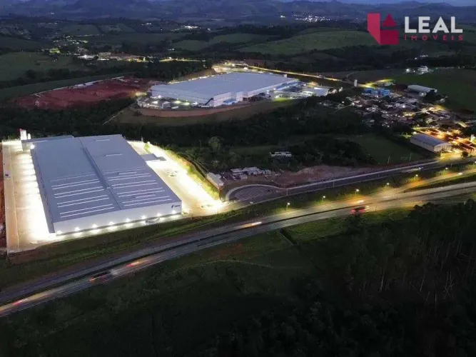 Galpão para alugar, 6257 m² por R$ 235.000,00/mês - Fernão Dias - Pouso Alegre/MG
